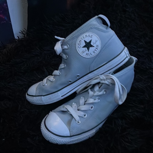 Grey ankle cut converse Size 5 - Picture 3 of 3